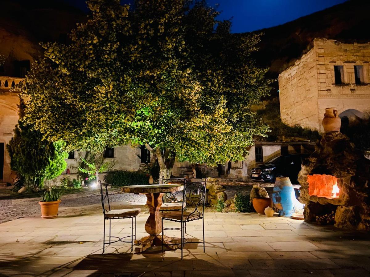 The Village Cave Hotel Goreme Exterior photo