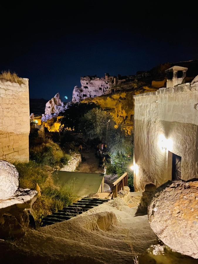 The Village Cave Hotel Goreme Exterior photo