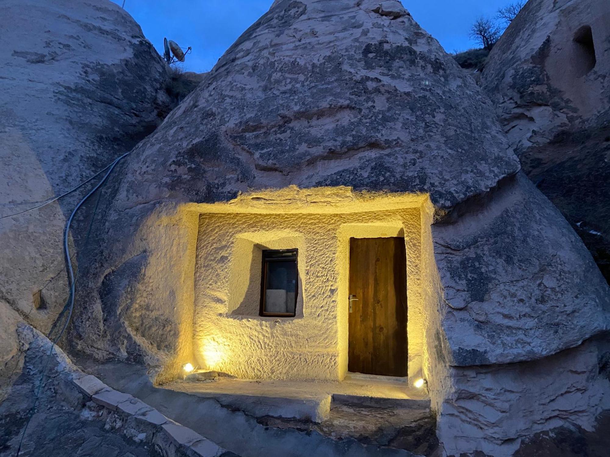 The Village Cave Hotel Goreme Exterior photo